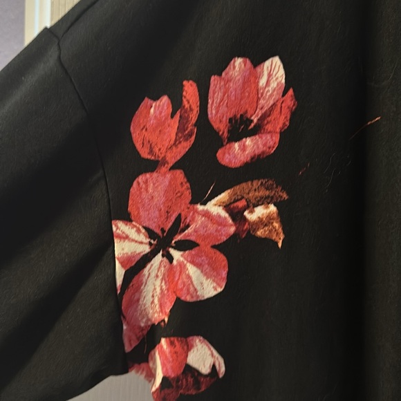 LuLaRoe wrap long-sleeved Rebecca top - Picture 3 of 3